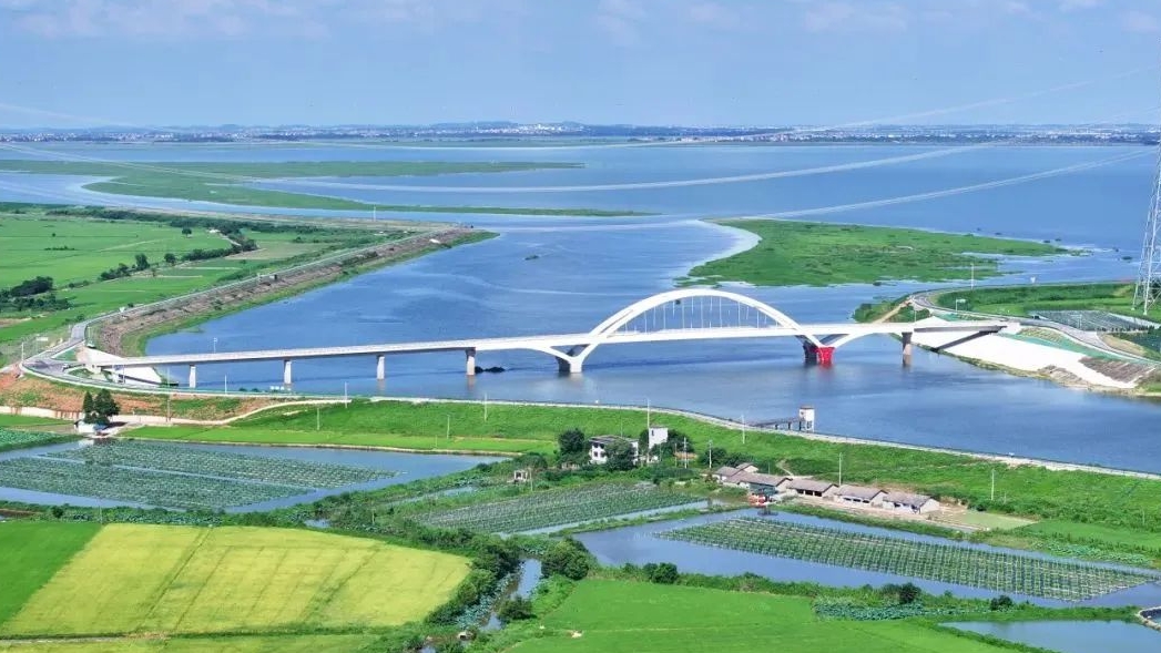 【项目快讯】鄱阳湖旅游公路桥梁工程（一期）主体工程完工！