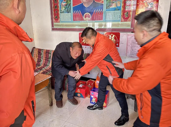 社会责任 | 传递温暖 辉创在行动